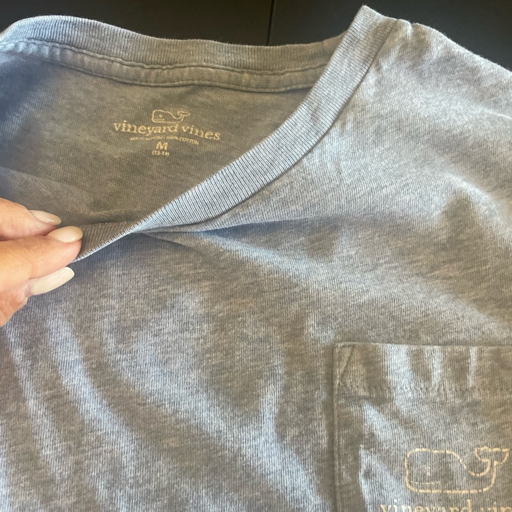 Vineyard vines shirt